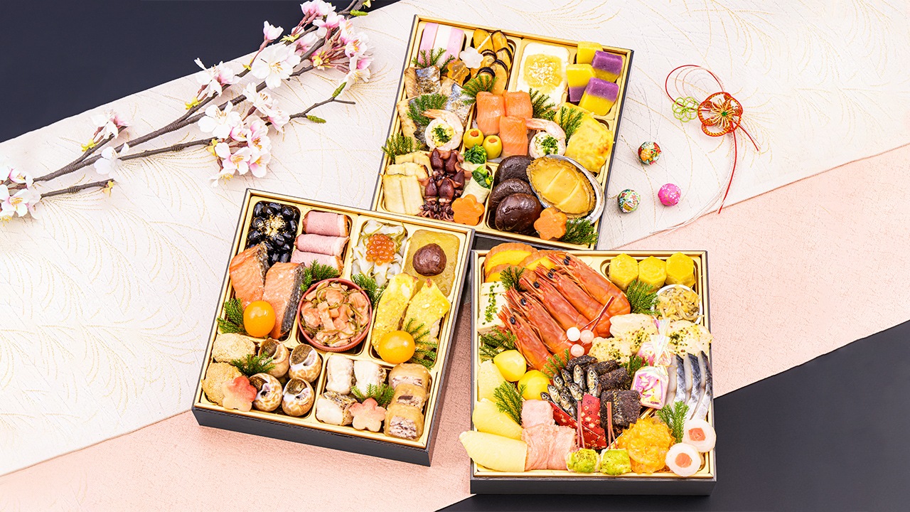 ＜送料無料＞京都祇園料亭「和山」監修おせち料理【彩嘉】（3～4人前）