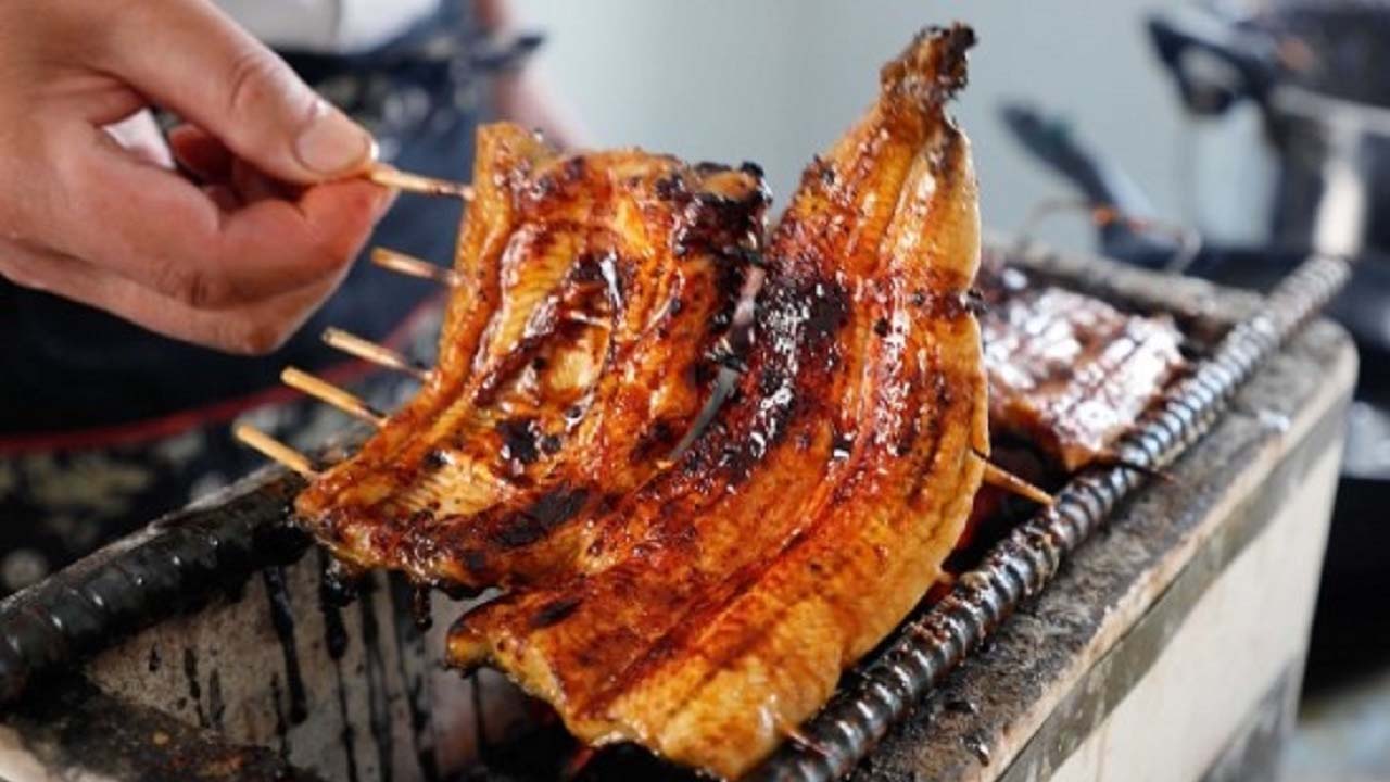 【南総里見うなぎ】＜父の日＞国産うなぎの蒲焼き　1尾