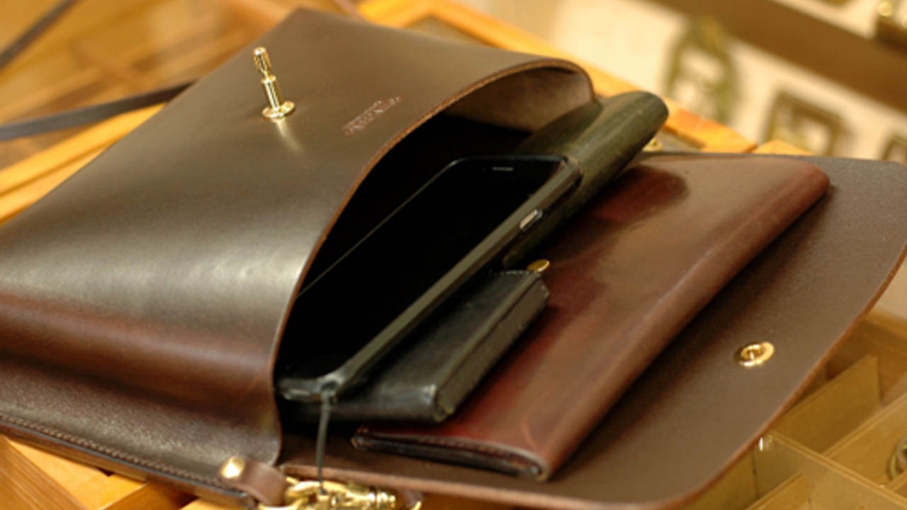 【カウントレスリバー】ポシェット