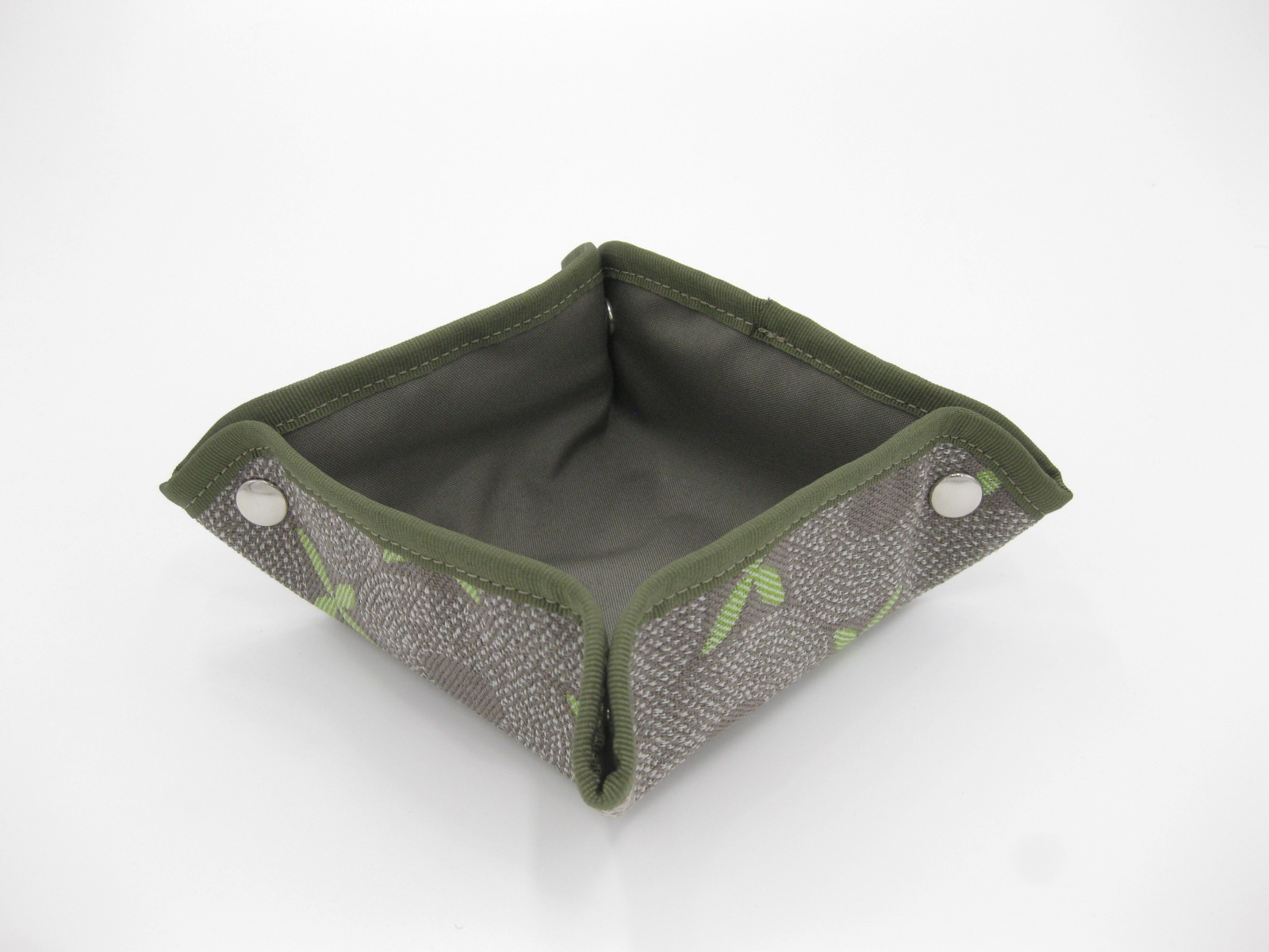 12/10～発売開始！　【表地】オープントレー　Solaseed Air （ソラシドエア） / アップサイクル