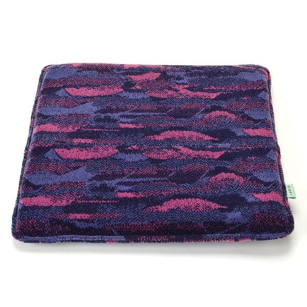 E6系新幹線座席生地クッション