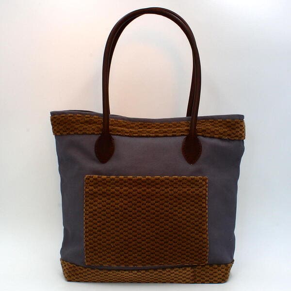 トートバッグ E5系はやぶさ アシェントグリーン車からの手作りの1品　 ◆数量限定販売◆