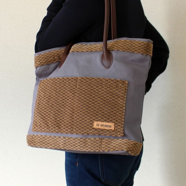 トートバッグ E5系はやぶさ アシェントグリーン車からの手作りの1品　 ◆数量限定販売◆