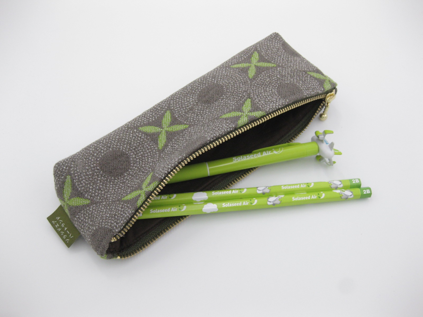 ペンケース　【表地】　Solaseed Air （ソラシドエア） / アップサイクル
