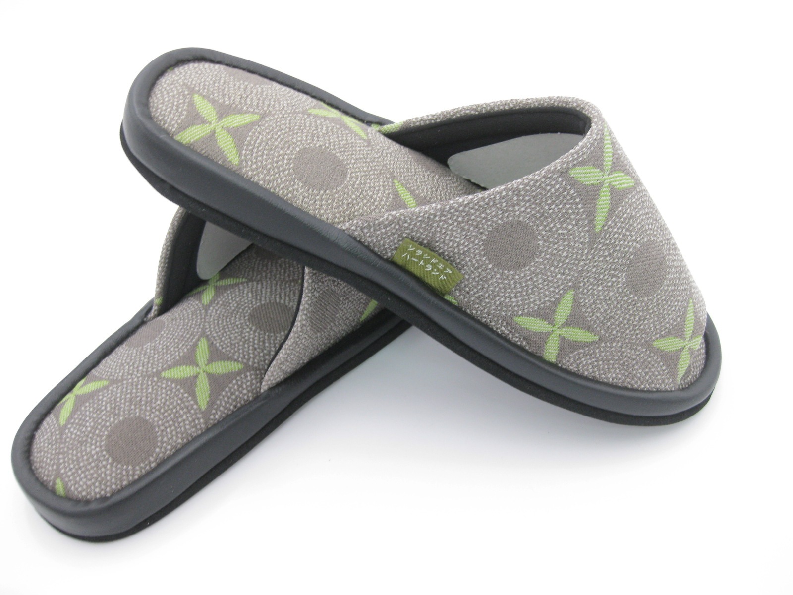 スリッパ　Fサイズ (26cm) 　【表地】 Solaseed Air （ソラシドエア） / アップサイクル