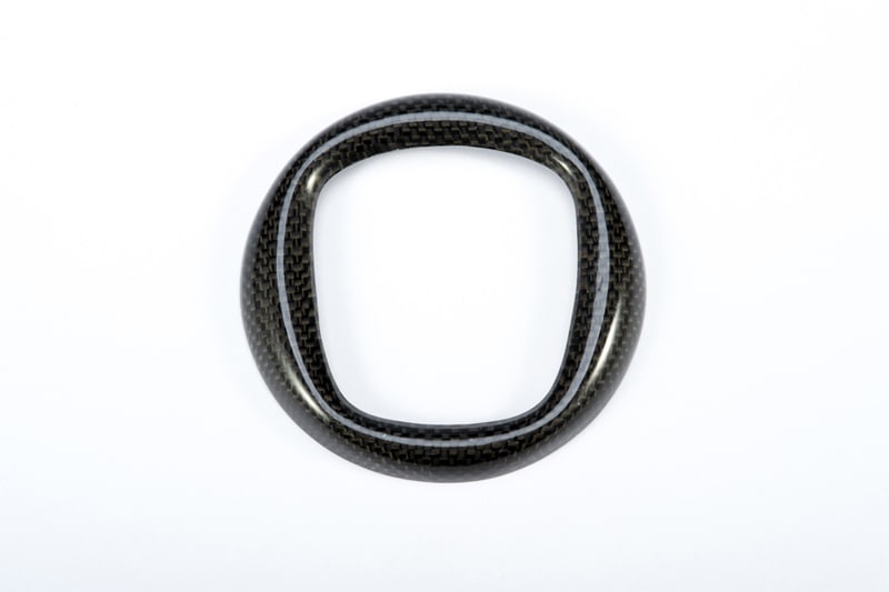 ino la design　リアエンブレム　プロテクター　“カーボン” 　Fiat500　