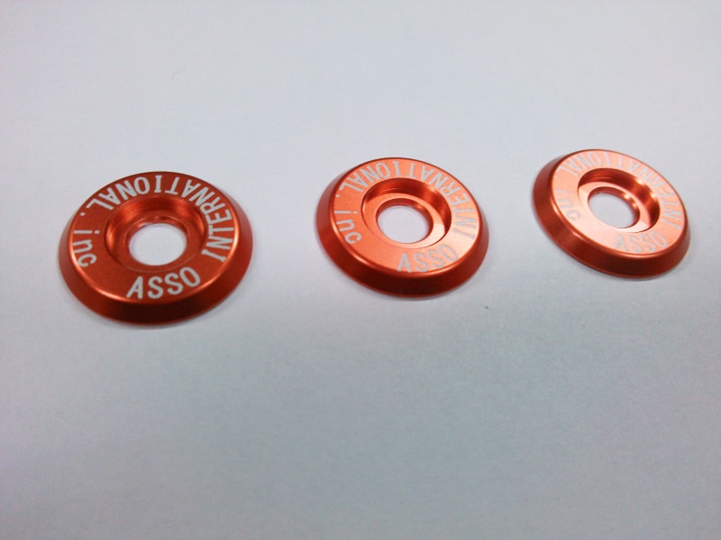 Cuore　ナンバープレートカラー　レッド