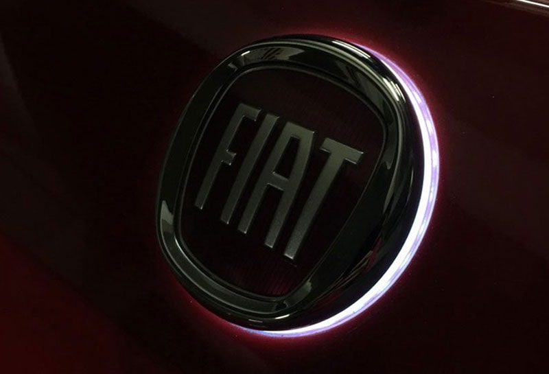 GRU LEDエンブレム・マーカー Fiat 500 リア用