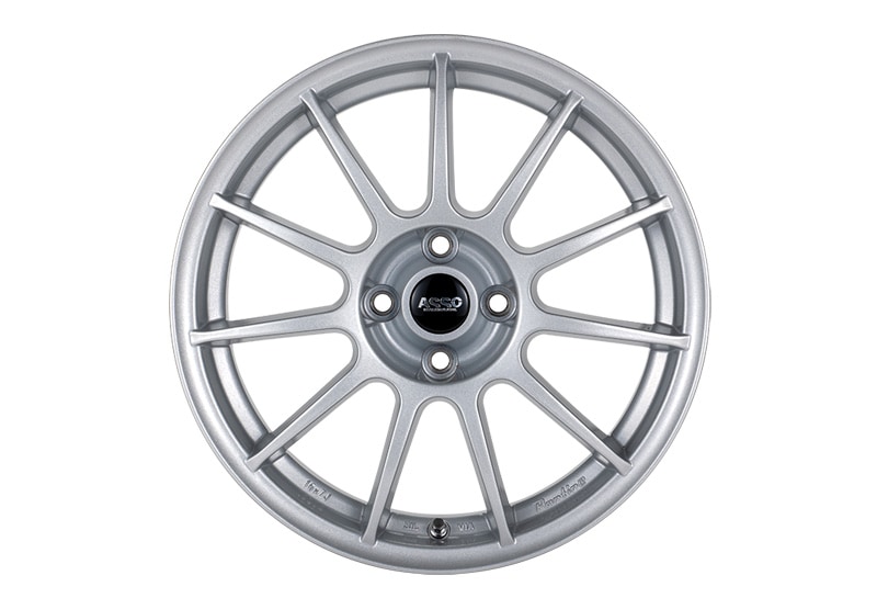 フィアット500のホイールを変えるなら 人気のパルティーレがおすすめ