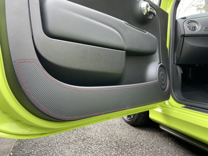 ASSPIDE ドアキックガード　ABARTH500・595・695
