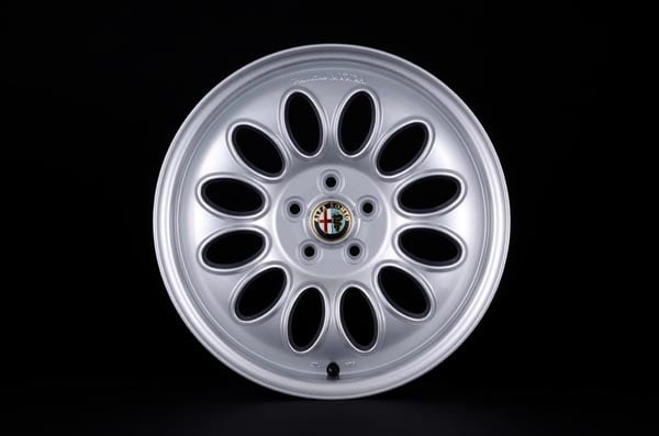 PartireMODA 16×7J ET37 4/98 Silver　【完売・終了】