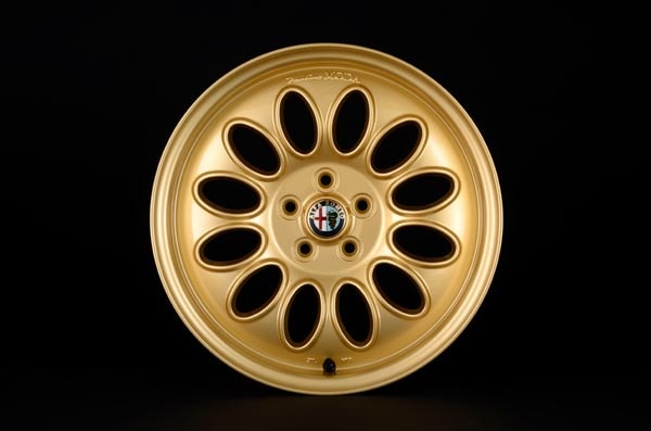 PartireMODA 16×7J ET37 4/98 Gold　【完売・終了】