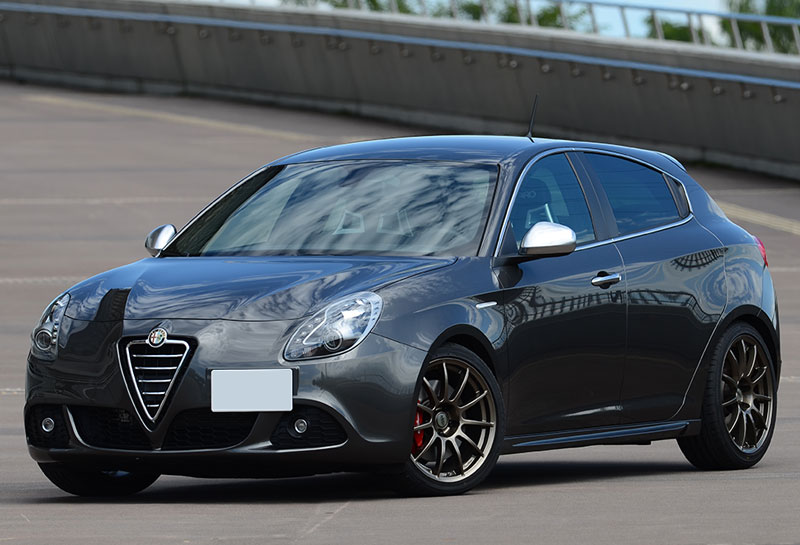 Partire 18×8J ET38 5/110 Caramello　1台分（4本）　【AlfaGiulietta】　