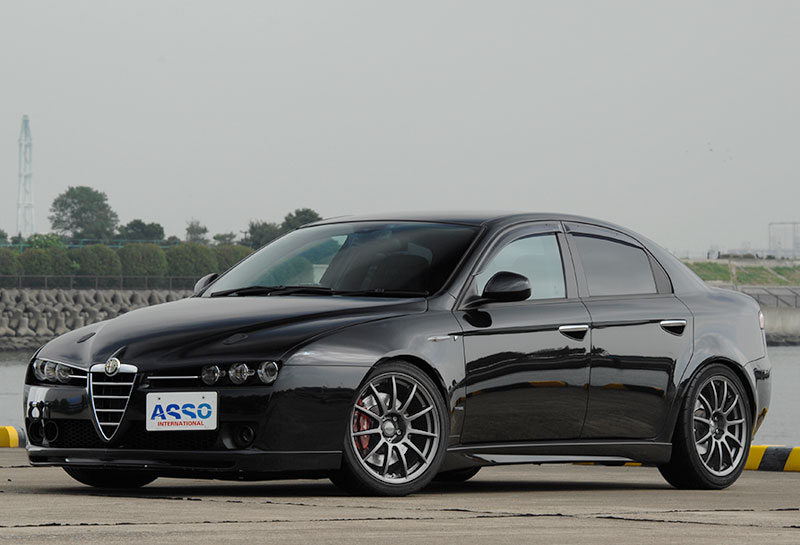 Partire 18×8J ET38 5/110 TitanGray　1台分（4本）　【Alfa159】　【ご予約】
