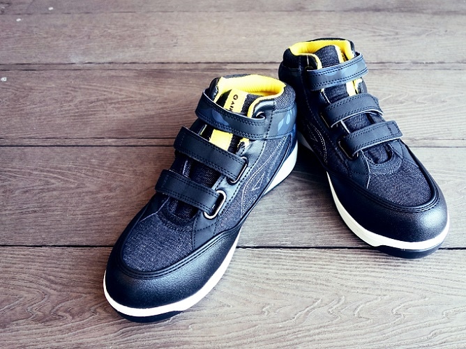 安全靴 エアウォーク Aw 680 Air Walk 迷彩デニム マジック 軽量 プロテクティブスニーカー インディゴブルー イエロー ハイカットスニーカー マジックテープタイプ すべての商品 作業服 廣瀬屋