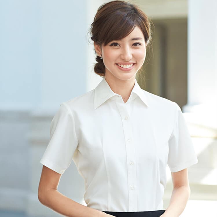 【事務服ブラウス半袖】 夏用会社制服 5号～19号 吸汗速乾 ホワイト色 / オフィスユニフォーム (JOI06135)