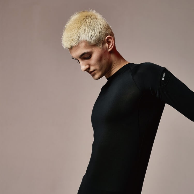 【TSデザイン コンプレッションインナー】 消臭機能 帯電防止 吸汗速乾 UVカット S～3Lサイズ 黒 (TOW81251)