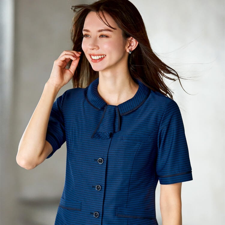 【事務服オーバーブラウス襟付き】　夏服店鋪制服・2WAYストレッチ・抗菌防臭 5～19号 ネイビー/ ブルー