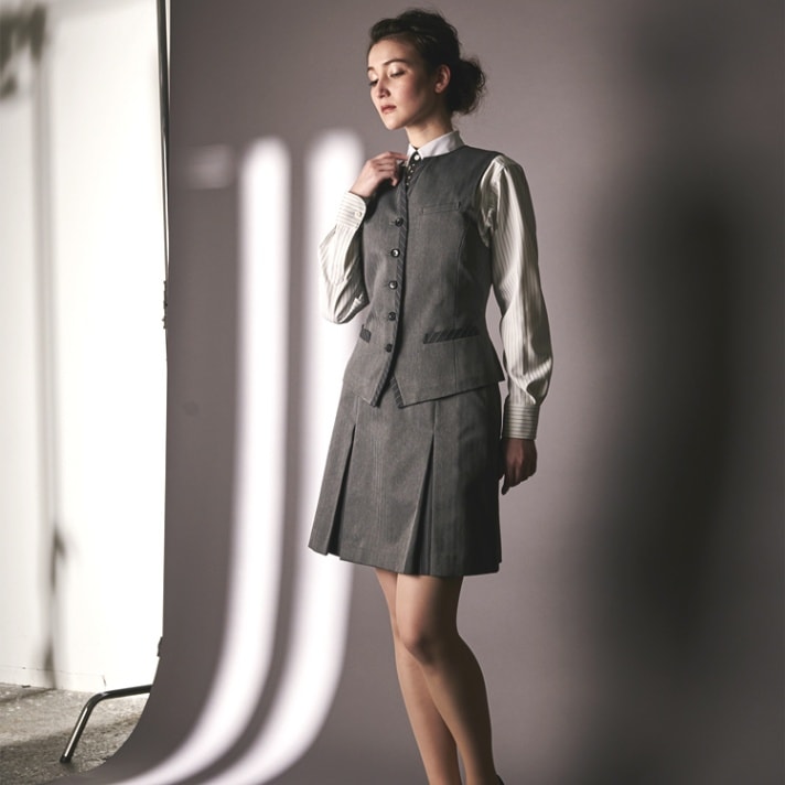 【接客制服 ミニスカート】 オフィスユニフォーム・7～15号 グレー   アミューズメント制服