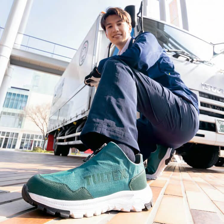 【セーフティシューズ】安全靴・ファスナー式・撥水 ３E  3色 「超軽量！」 24.5～28.0cm/TULTEX