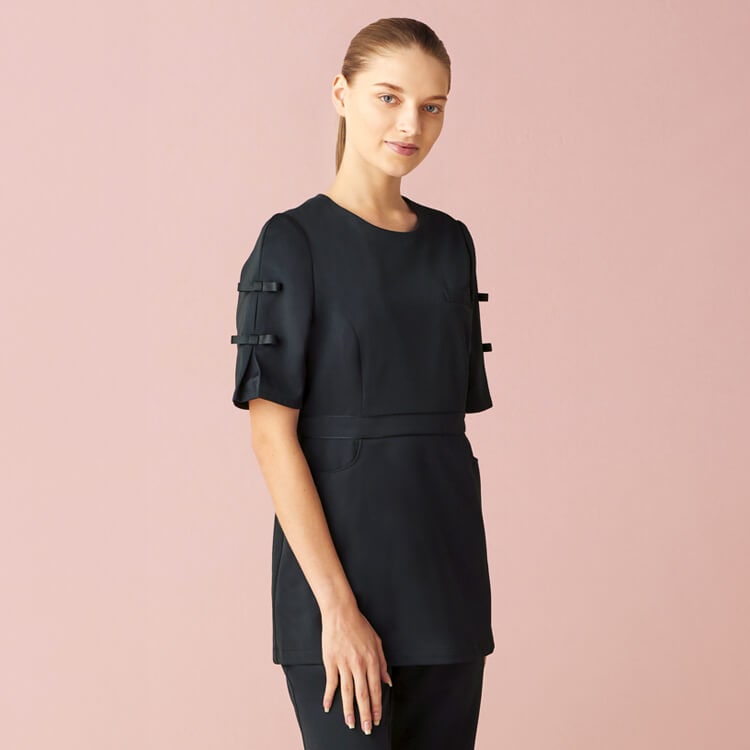 【エステ制服 チュニック】 制菌素材・透け防止・ストレッチ・工業洗濯可 SS～3L 3色 ミシェルクラン/化粧品販売員ユニフォーム