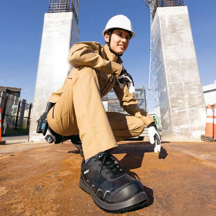 【セーフティシューズ】 安全靴・制電機能・男女兼用 4E ブラック  22.0～30.0cm JSAA規格A種合格/TULTEX