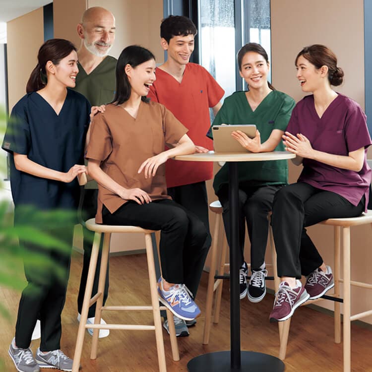 【介護スクラブ 男女兼用】パントン「胸元が気にならない仕様」」SS～4L 32色　介護士制服/ケアユニフォーム