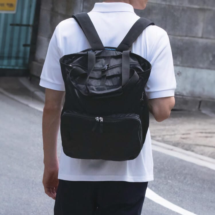 【介護職員バッグ】 「訪問介護にもおすすめ！」 リュックになる2WAY仕様  ブラック/ネイビー