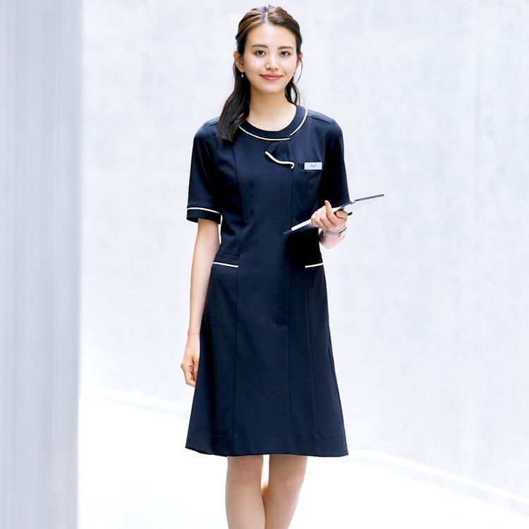 【事務服ワンピース】 ニットストレッチ・吸汗速乾・清涼・UVカット 5～21号 ネイビー色  企業受付制服/オフィスユニフォーム