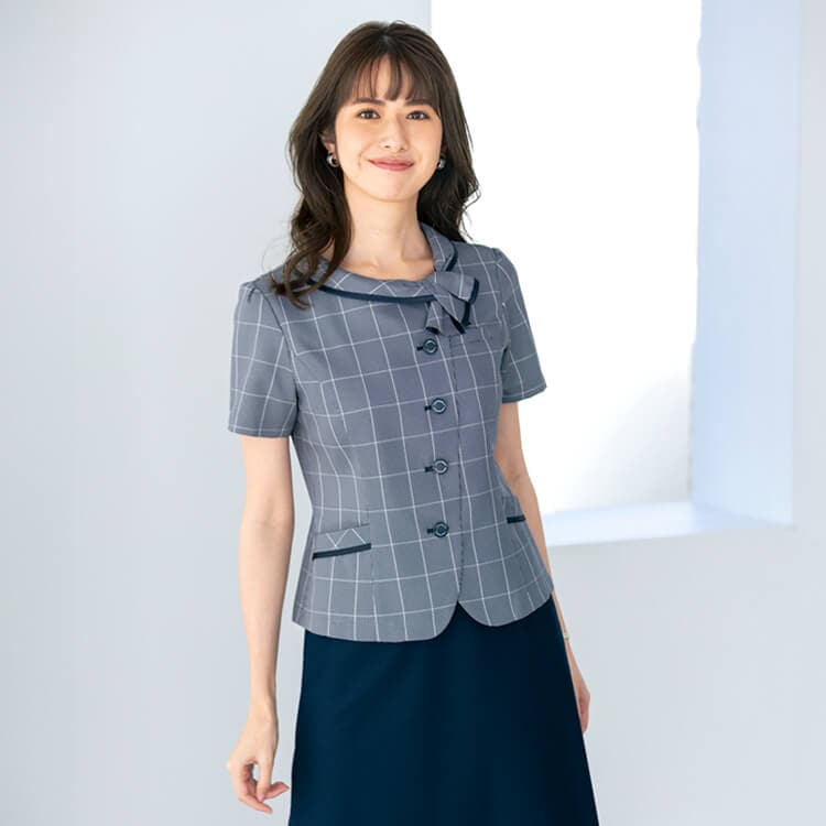 【事務服 オーバブラウス】 チェック柄・家庭洗濯可 5～23号 ネイビー・ベージュ /会社制服 夏服