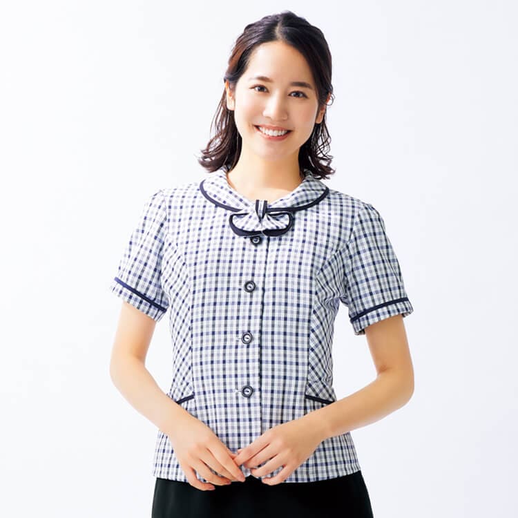 【事務服 オーバーブラウス半袖】 「快適 速乾ドライ素材！」軽量・イージーケア・家庭洗濯可 5～17号 ブルー色  夏用/受付制服