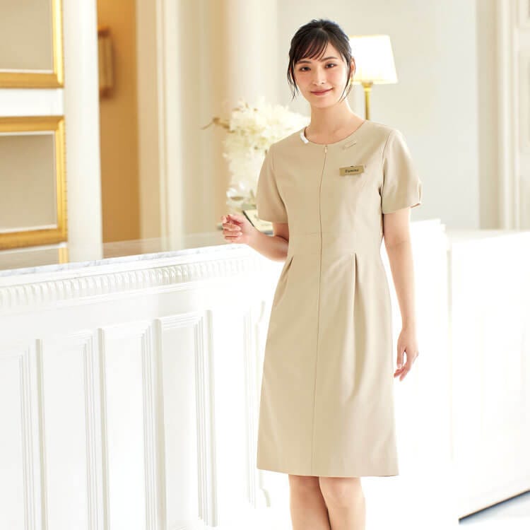 【ワンピース エステユニフォーム】「パールアクセサリー付き」ニットストレッチ・吸汗速乾  5～19号 ブラック  ベージュ / 美容制服