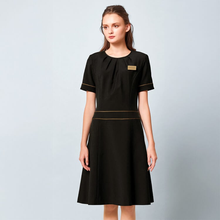 【エステ制服 ワンピース】ストレッチ・制電・吸汗速乾  7～15号 ブラック色 / 美容サロンユニフォーム