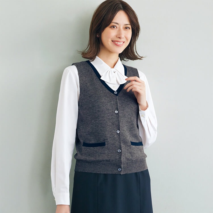 【カーディガンベスト 事務服】防寒着「静電気＆毛玉 防止素材」7～15号 グレー色  会社制服 / 店舗ユニフォーム