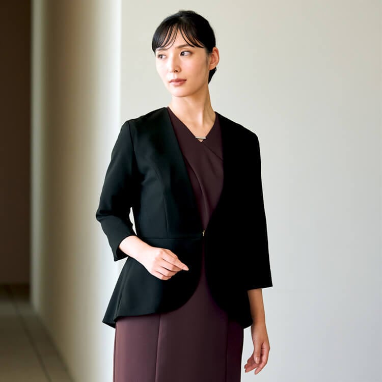 【ジャケット エステ制服】透け防止「ストレッチ＆吸汗速乾」家庭洗濯可  5～17号 ブラック色 裏地なし/エステ受付制服