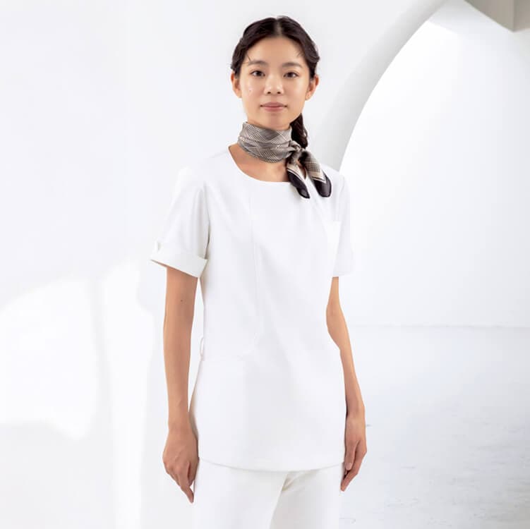 【プルオーバー】透け防止「後ろファスナー」SEK制菌・工業洗濯可・吸汗・制電・ストレッチ S～4L 3色 / エステユニフォーム