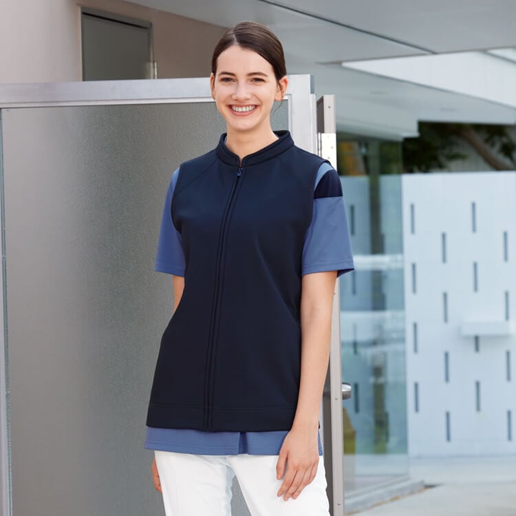 【ナースカーディガンベスト】男女兼用・ストレッチ「フリース素材」制菌加工 S～LL ネイビー色 / 医療従事者向け防寒着