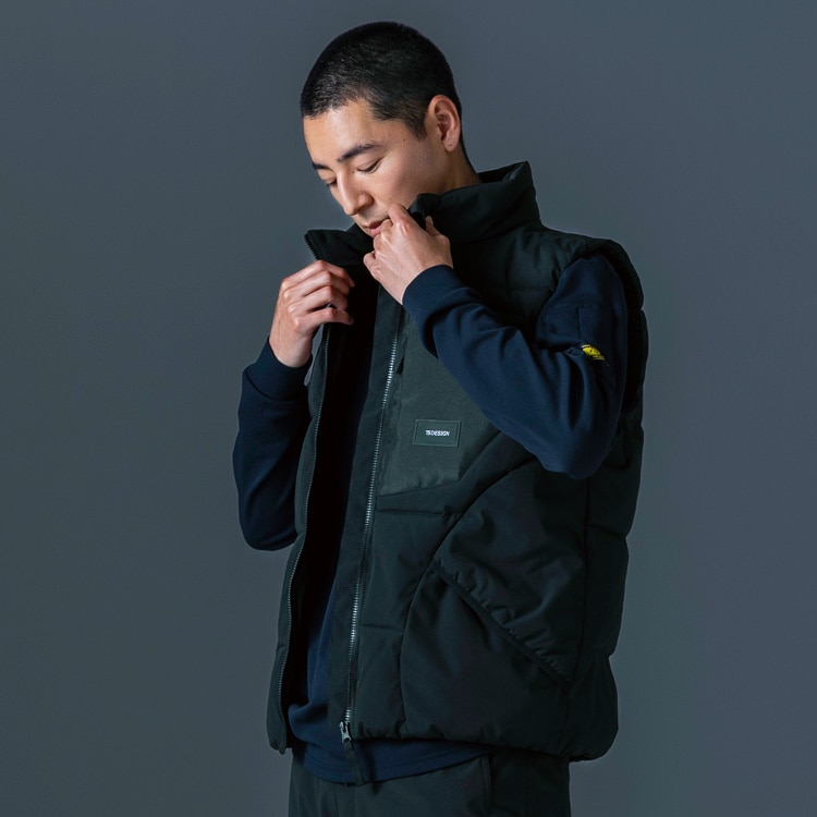 【防寒着ベスト 男女兼用】作業着「軽量ファイバーダウン 中綿保温」S～6L 黒色 / 作業服