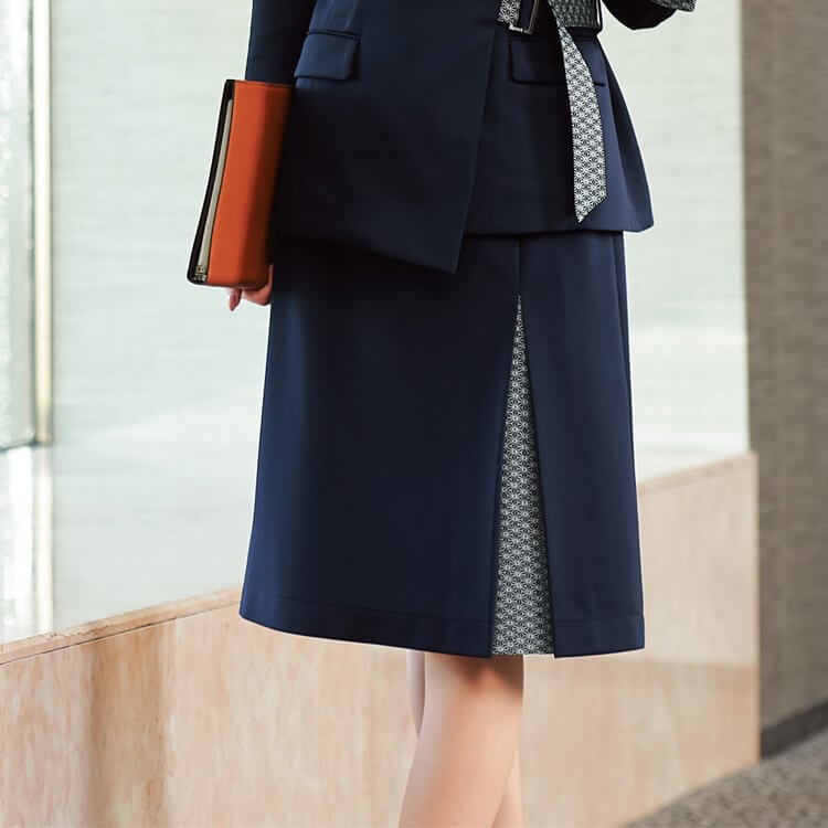 【エステ制服 スカート】ストレッチ「和柄ボックスプリーツ」5～19号 ネイビー色 / 施設制服