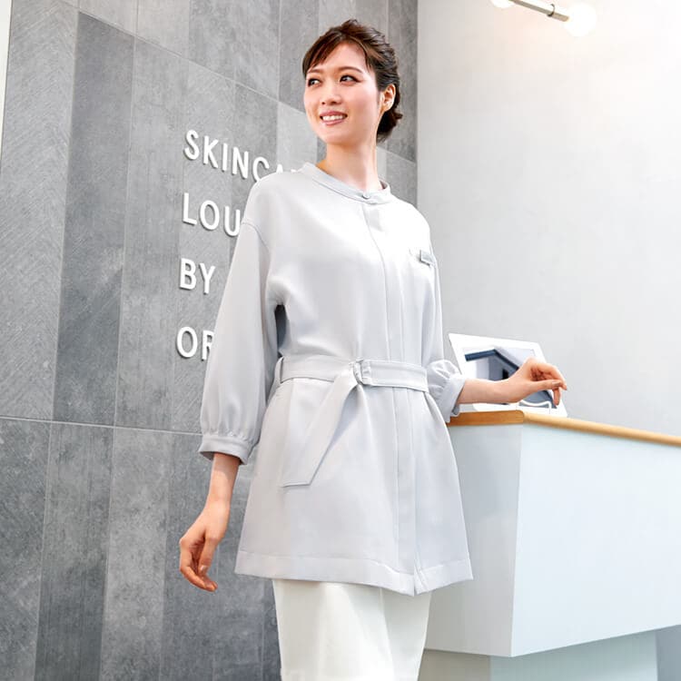 【エステ制服 ジャケット】制菌加工「比翼仕立てのフロントファスナー」ストレッチ S～LL 3色 / 販売員ユニフォーム