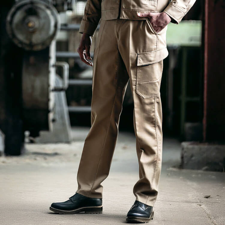 【作業着カーゴパンツ 男女兼用】サイドポケット付き「帯電防止素材」軽量ストレッチ 3S～6L 6色 / 運送会社ユニフォーム