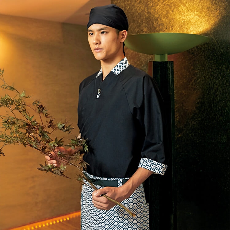 【和風ユニフォーム 男女兼用】吸汗素材「日本の伝統柄」作務衣・カラー ブラック SS～3L 居酒屋 / 和食店制服 (SAAAPK555)