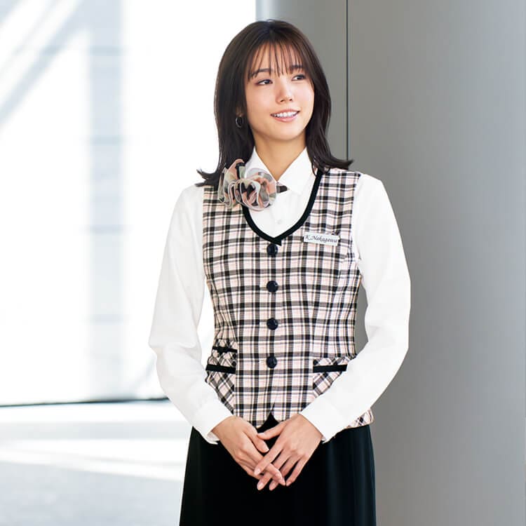 【事務服ベスト チェック柄】オールシーズン「ウール混素材」スマホ用ポケット・ホワイト色 5～19号 / 受付制服 （JOI11660）