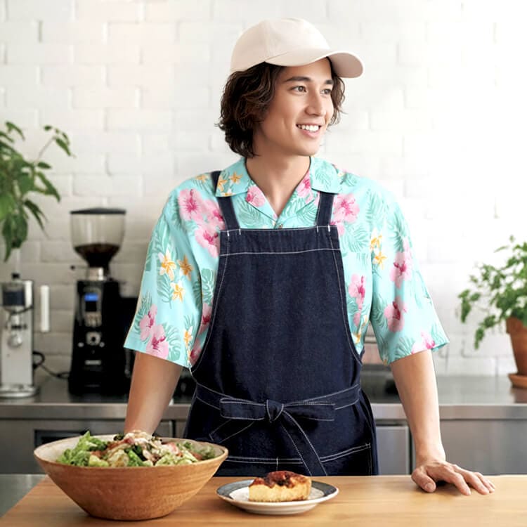 【アロハシャツ 男女兼用】サイドスリット入り「ハイビスカス柄」ECO素材 SS～4L / 3色（BOMFB4577U）