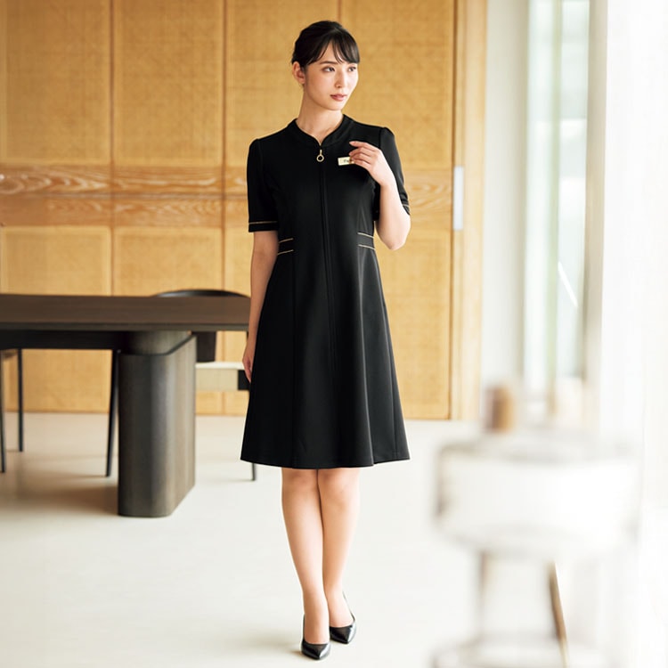 【エステユニフォーム  ワンピース】ニット素材「サイドパイピング」フロントファスナー 5～15号 / ブラック（JOI62106）