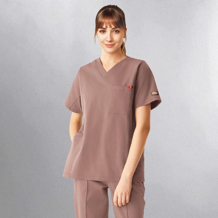 【スクラブ ディッキーズ】男女兼用「全方向ストレッチ」両腰ポケット付き SS～4L / 5色 Dickies（FOL7112SC）