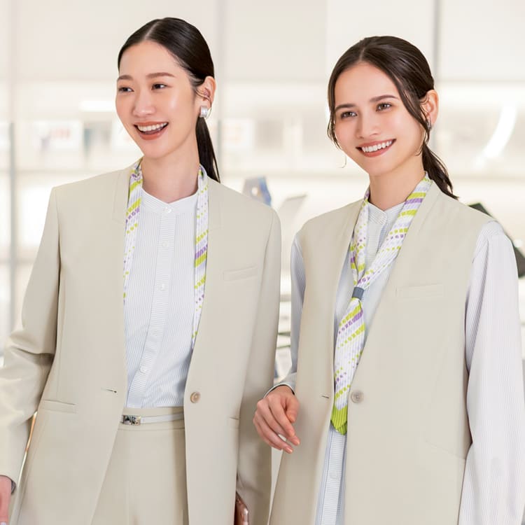 事務服セロリー 事務服 制服 9号　スカーフは別売 事務服 スカーフ｜セロリー（Selery）。華やかなモザイク柄のループ式