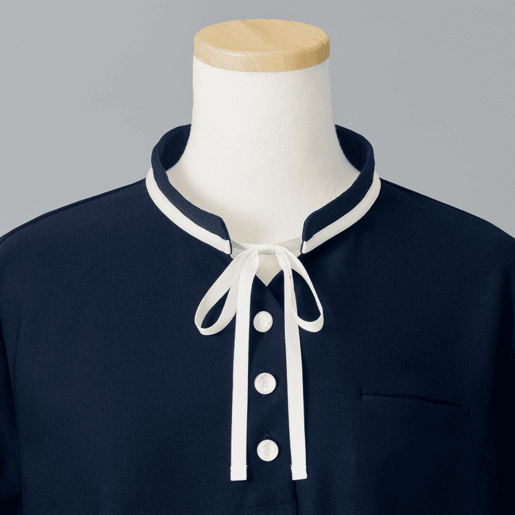 事務服 ポロシャツ M13111｜マリークワント（チクマ）。リボンが可愛い