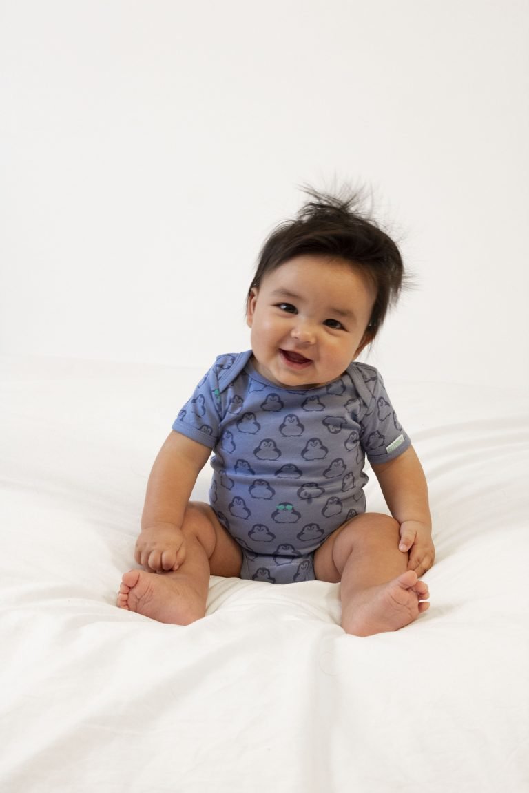 BiNKi 半袖ロンパース オーガニックコットン100% ビンキペンギン柄 ブルー オランダ発のダッチデザインShort sleeve romper M/L/XL