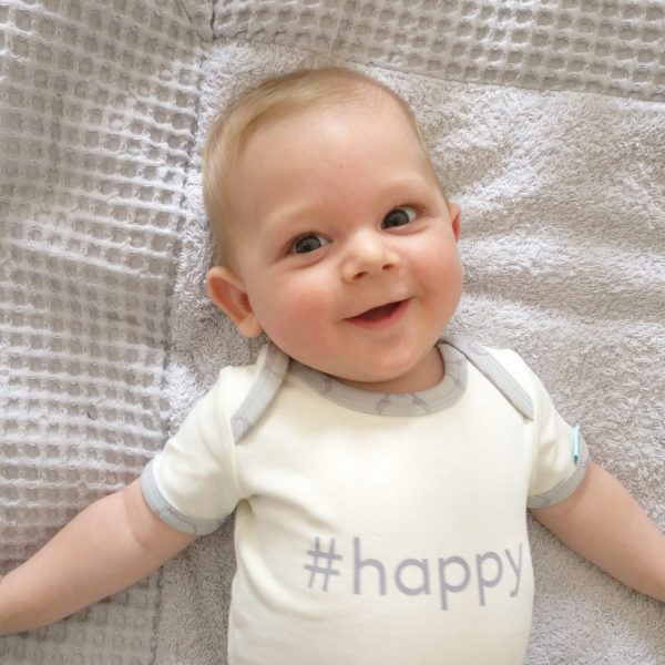 BiNKi 半袖ロンパース オーガニックコットン100% ビンキ #happy ロゴ ホワイト(ペンギン柄グレーの配色）グレー配色）オランダ発のダッチデザイン Short sleeve romper star white M/L